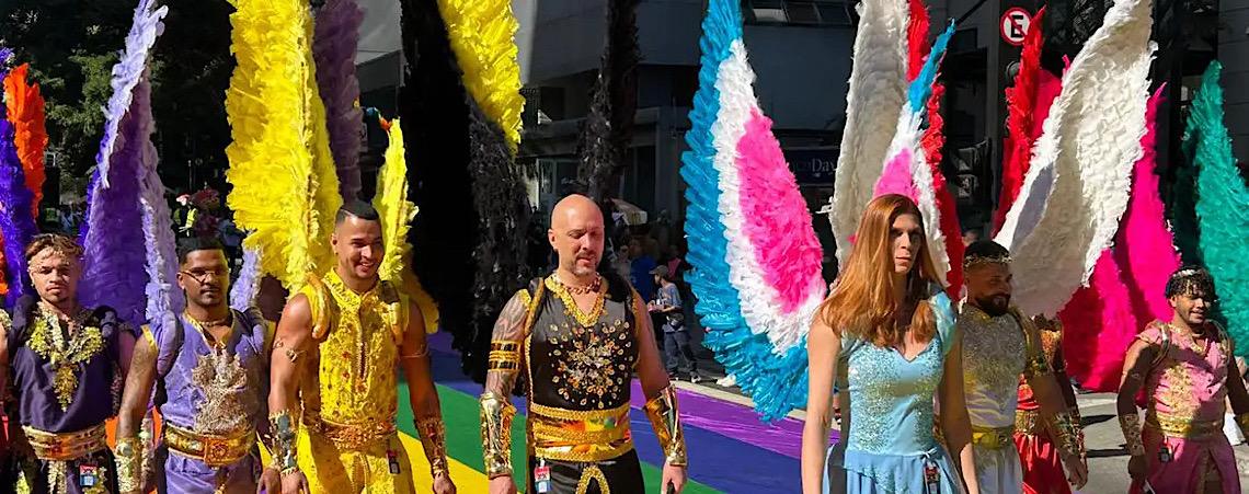 Parada do Orgulho LGBT+ leva cores e vibração à Avenida Paulista 