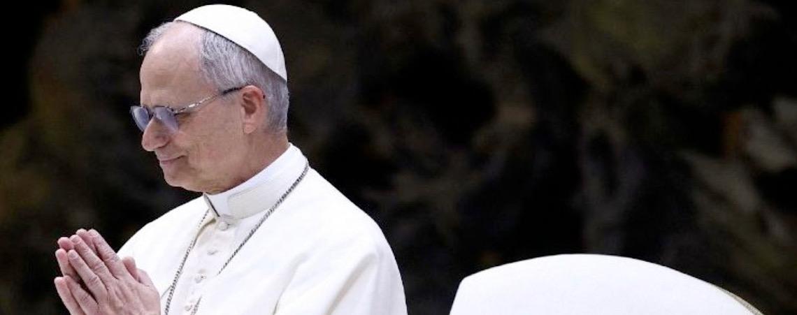 Papa diz que abusos sexuais representam praga para a Igreja e cobra reparação
