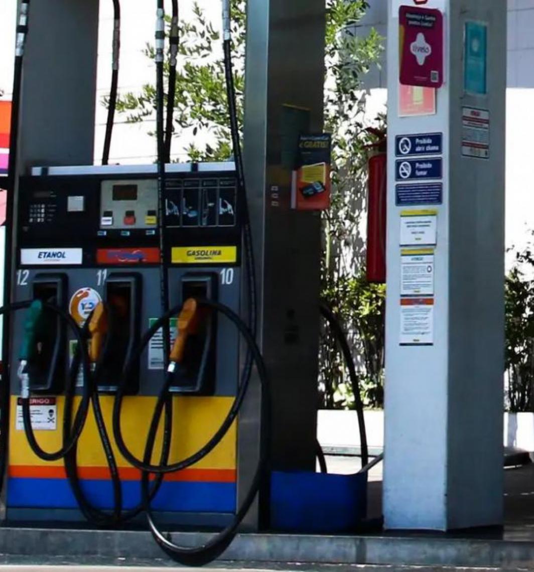 Concorrência do etanol e subvenção do governo fazem preço da gasolina cair no Brasil