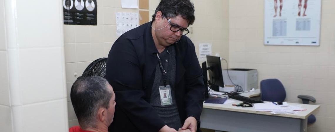 Botox oferecido pelo SUS ajuda pacientes a recuperar movimentos e qualidade de vida