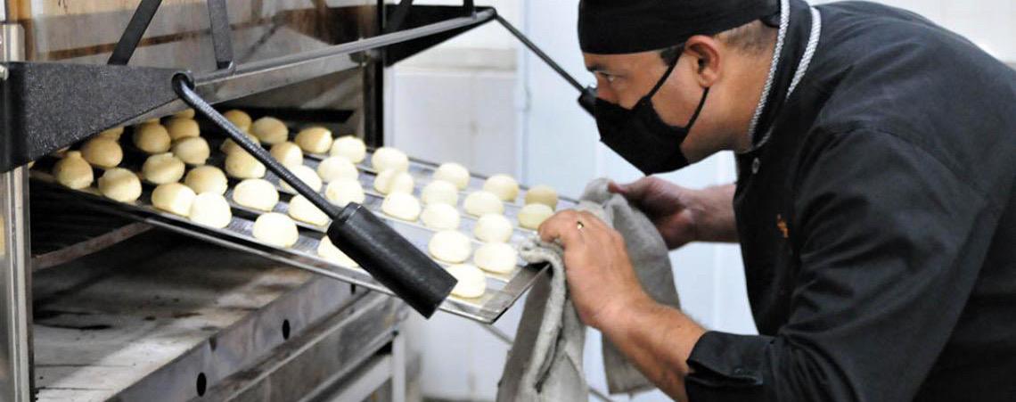 Curso gratuito de panificação e gastronomia tem 50 vagas disponíveis