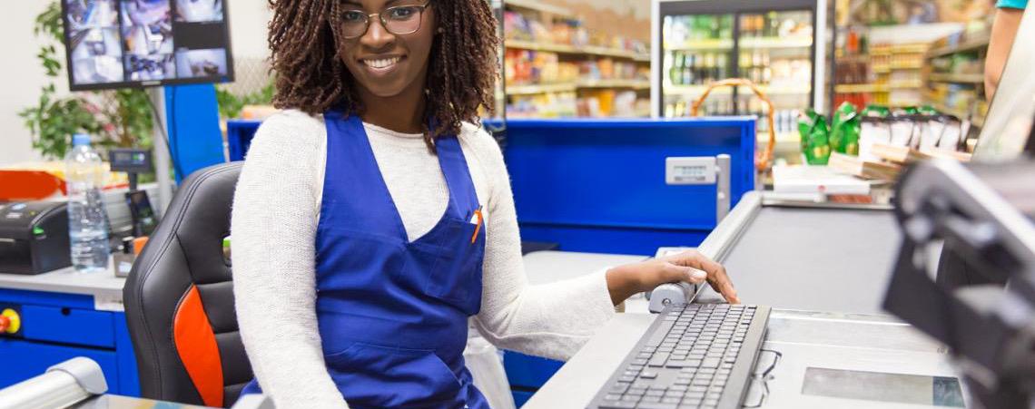 Mais de 800 vagas de emprego estão abertas nas agências do trabalhador nesta quarta-feira, 24