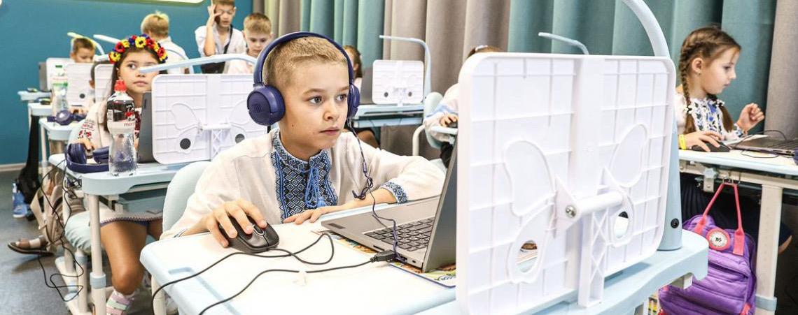 Unicef aponta riscos do uso precoce de inteligência artificial por crianças