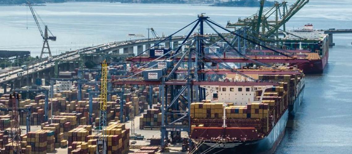 Superávit comercial do Brasil aumenta 66,6% em junho alcançando US$ 9,8 bilhões