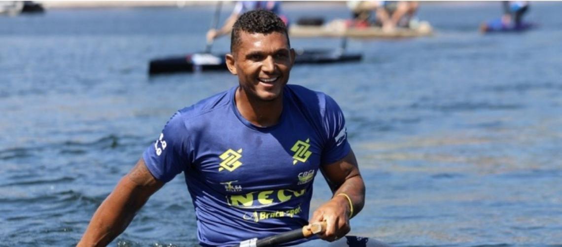Isaquias Queiroz é ouro no C1 1000 m no Pan-Americano de canoagem