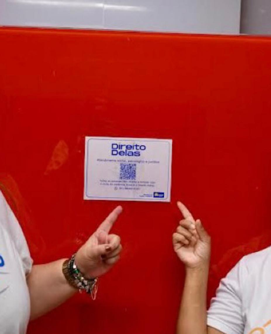 QR Code em banheiros do DF conecta vítimas de violência ao programa Direito Delas