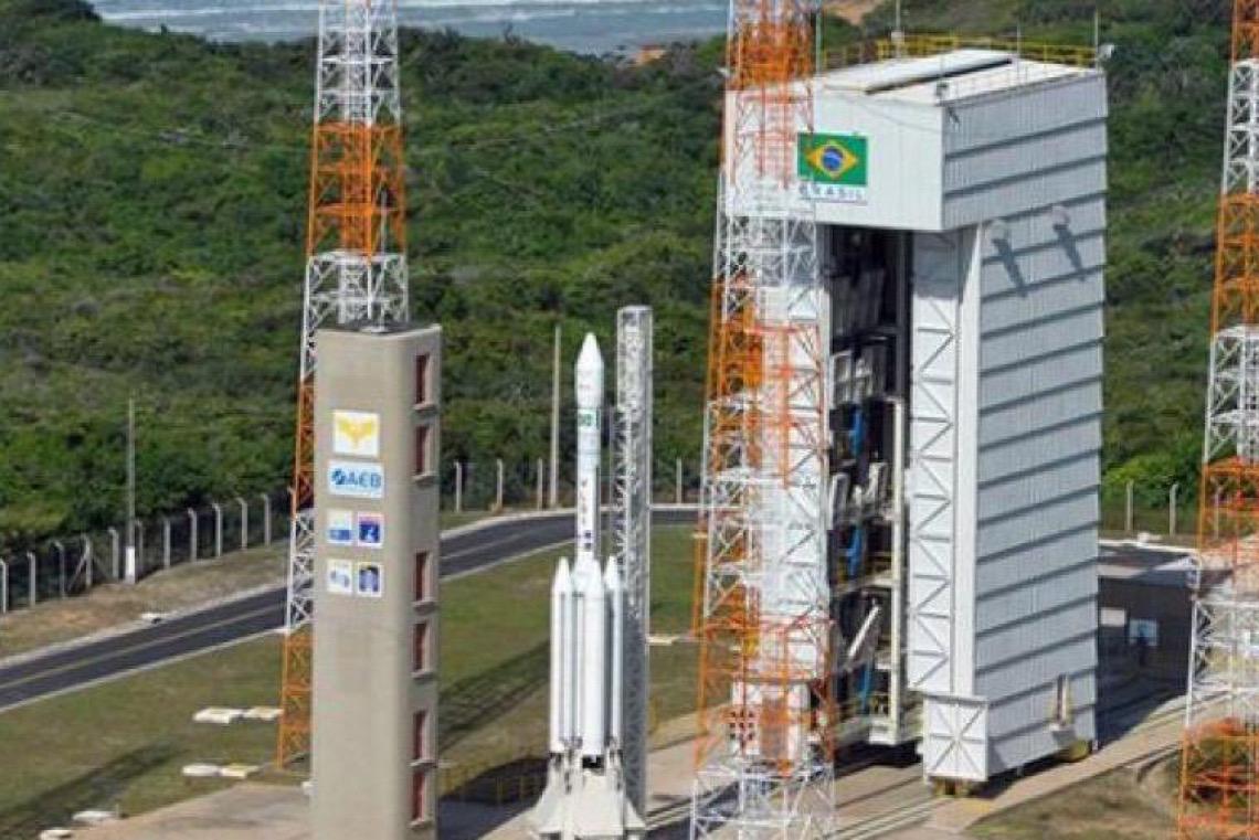 Curso de tecnologias espaciais tem inscrições abertas para estudantes e graduados