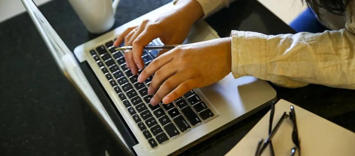 ONU Mulheres oferece formação digital gratuita; saiba como participar