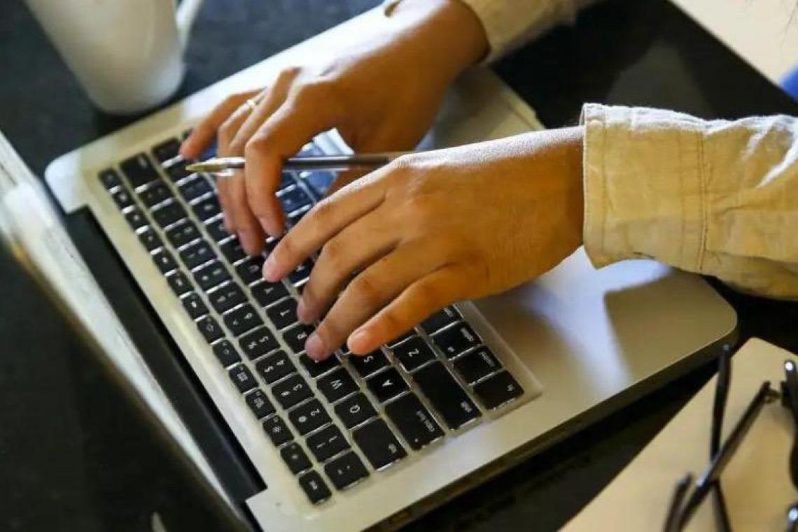 ONU Mulheres Brasil oferece formação digital gratuita em dez capitais; saiba como participar