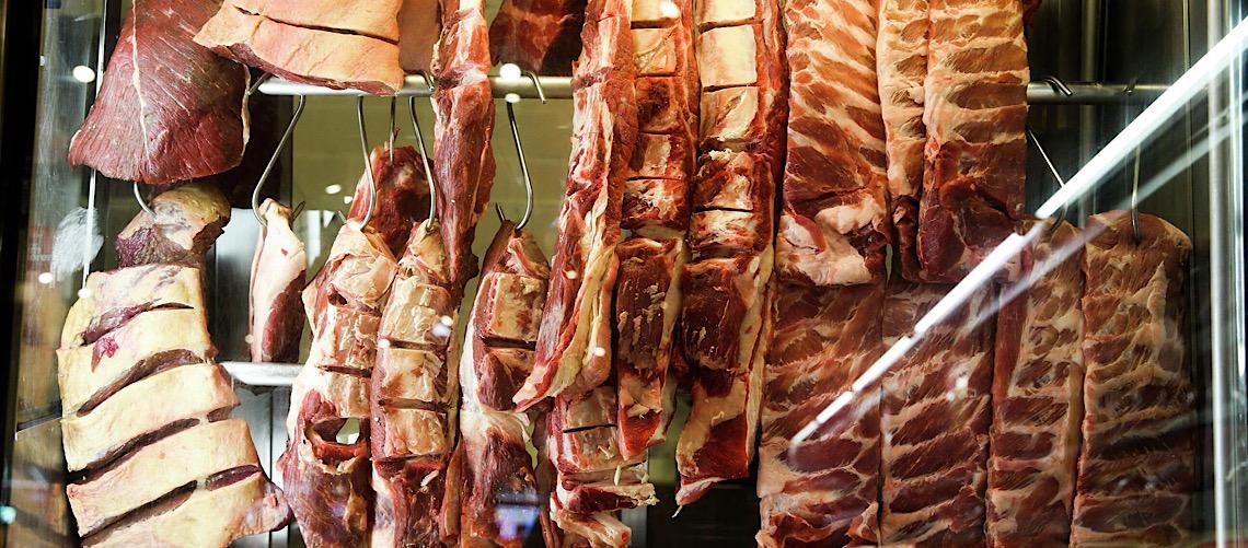 Brasil domina mercado global de carne bovina e atinge recorde da sua exportação em 2025, diz ABIEC