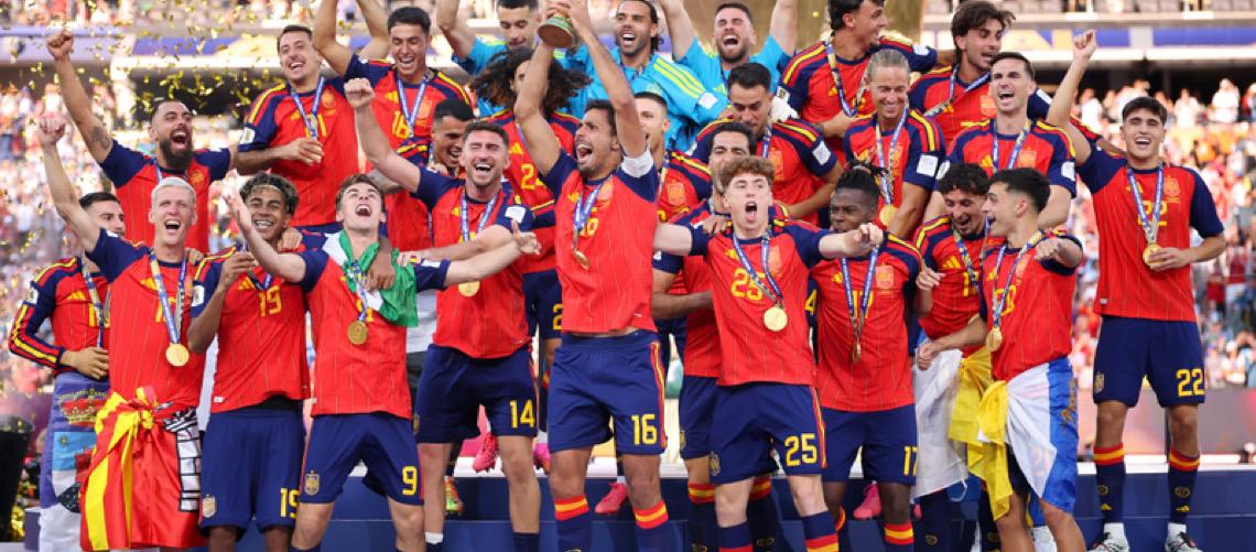 Fifa e Espanha 'apagam' Trump de fotos oficiais da celebração pela conquista da Copa