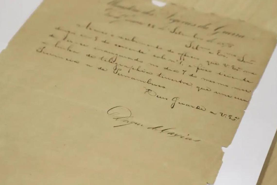 Venda ilegal de documentos históricos brasileiros preocupa Arquivo Nacional e vem crescendo