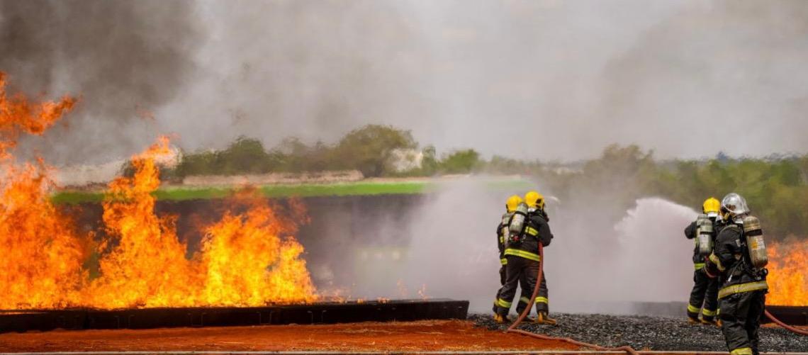 Simulado de acidente aeronáutico mobiliza forças de emergência na região central de Brasília no dia 28