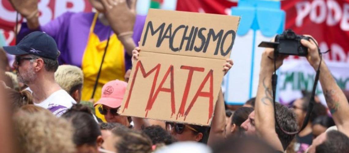 Decreto define crimes e prazo para plataformas digitais retirarem do ar conteúdo misógino