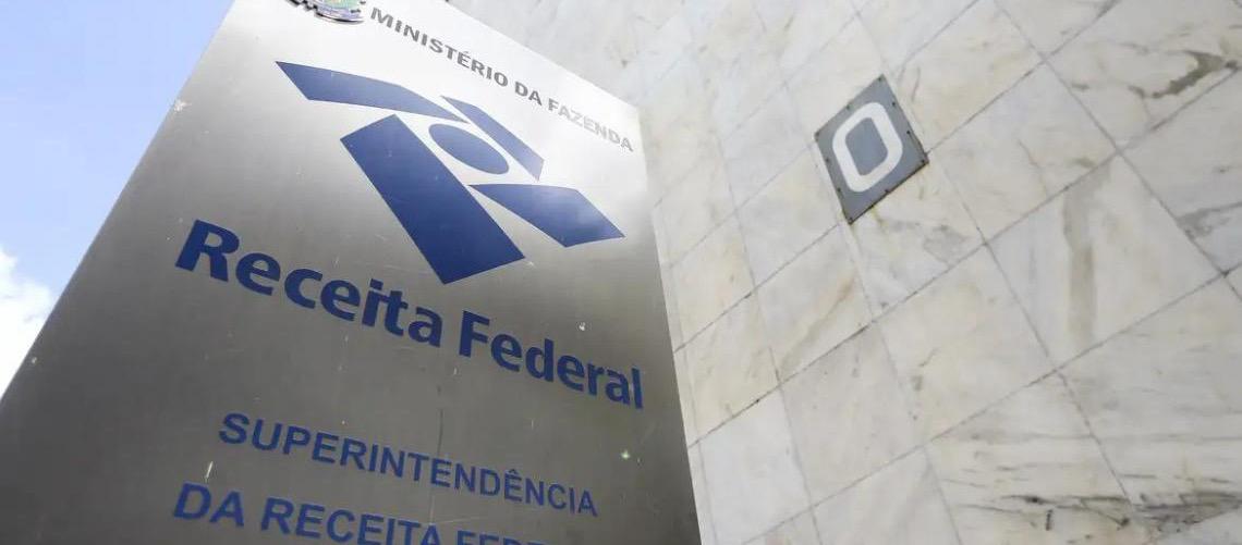 Receita Federal classifica mais 17 empresas como devedoras contumazes