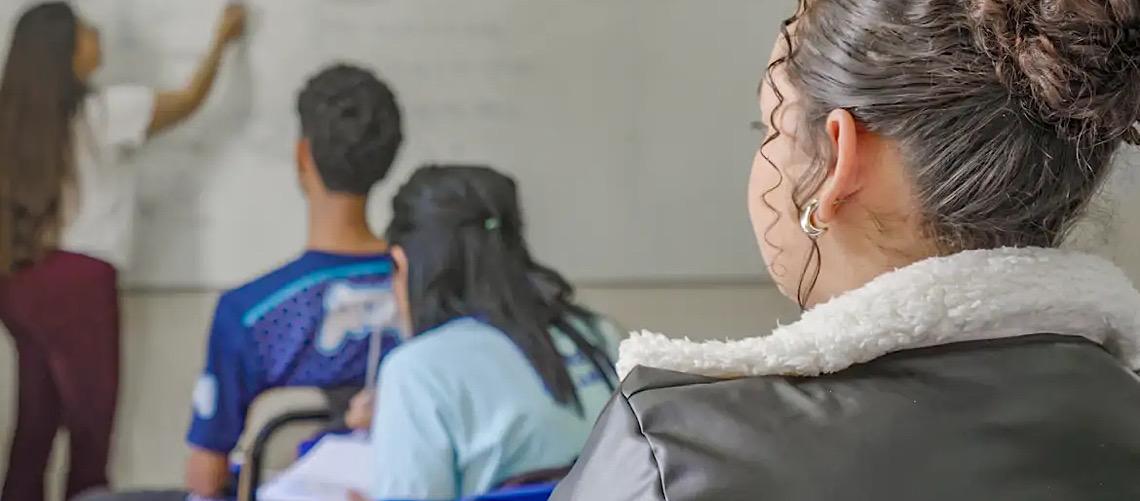 Gravidez reduz oportunidades e autonomia de meninas, mostra pesquisa 