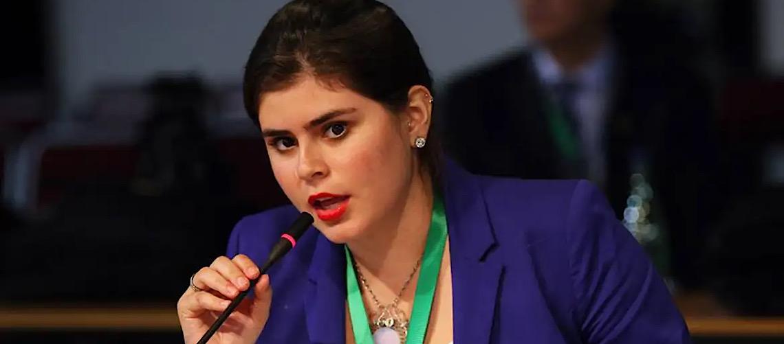 Brasileira defende mais influência dos jovens nas decisões da COP17 