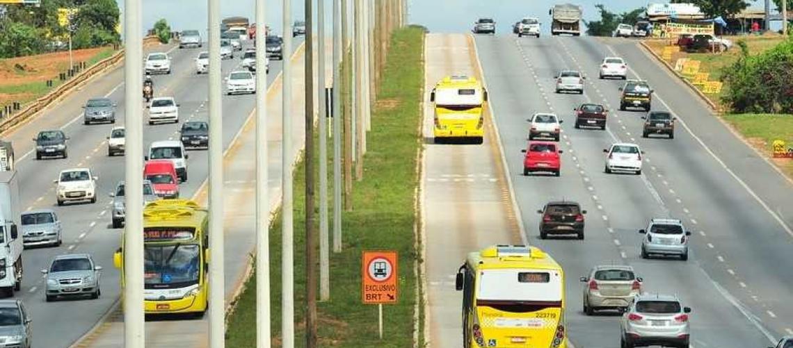 Taxistas do DF vão circular no corredor exclusivo do BRT Sul a partir de quinta-feira, 20
