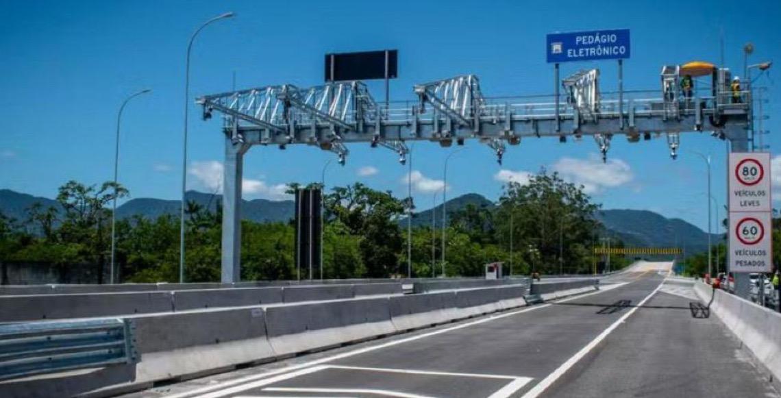 Veja como pagar o pedágio free flow com a nova integração de cobranças na CNH do Brasil