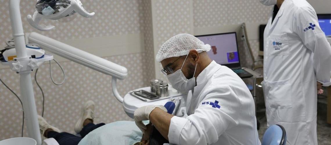 Saiba como acessar reconstrução dentária pelo SUS em casos de violência doméstica