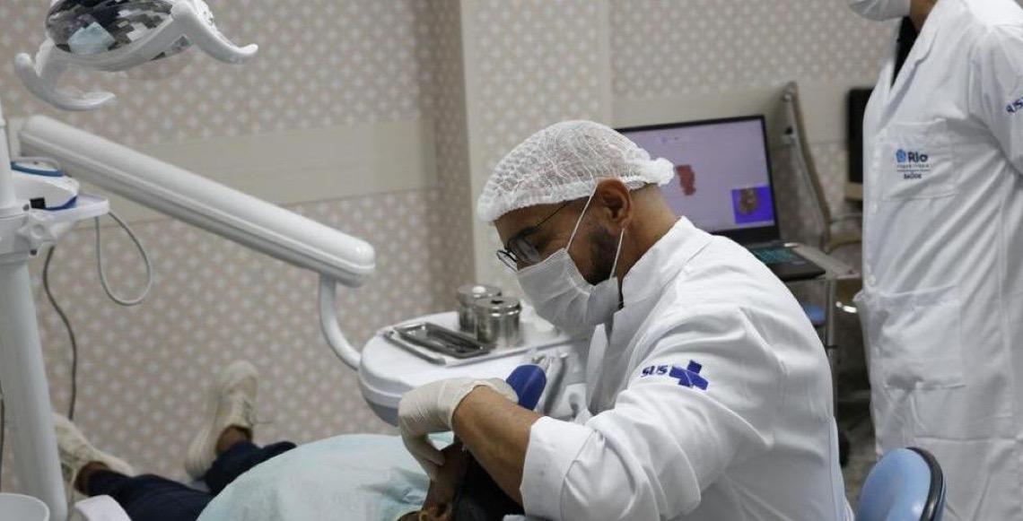 Saiba como acessar reconstrução dentária pelo SUS em casos de violência doméstica