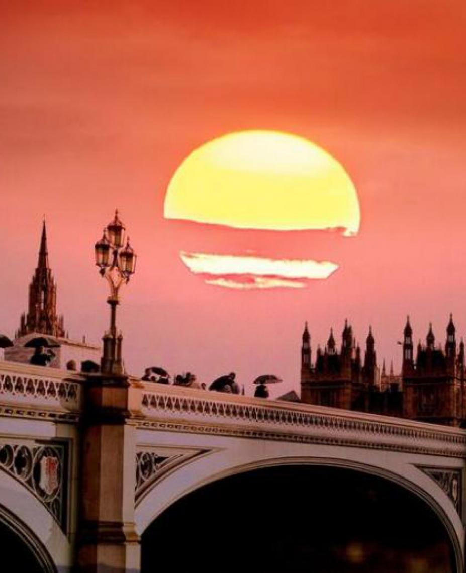 Matas em chamas: Como o calor e a seca asfixiam a Europa e a América do Norte