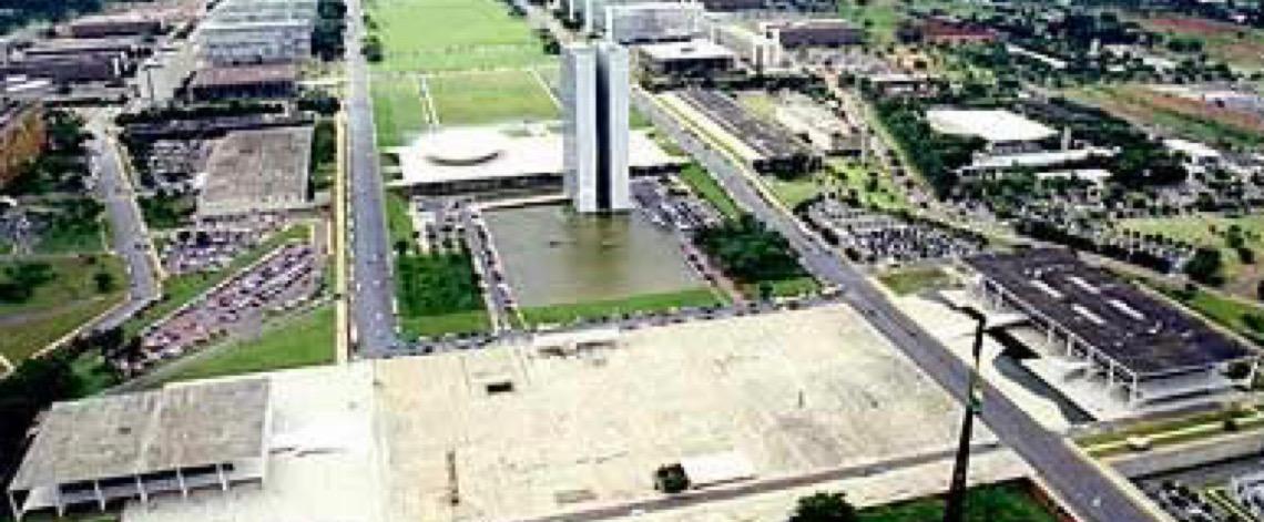 A opinião pessoal do cientista político João Zisman: A crise transbordou