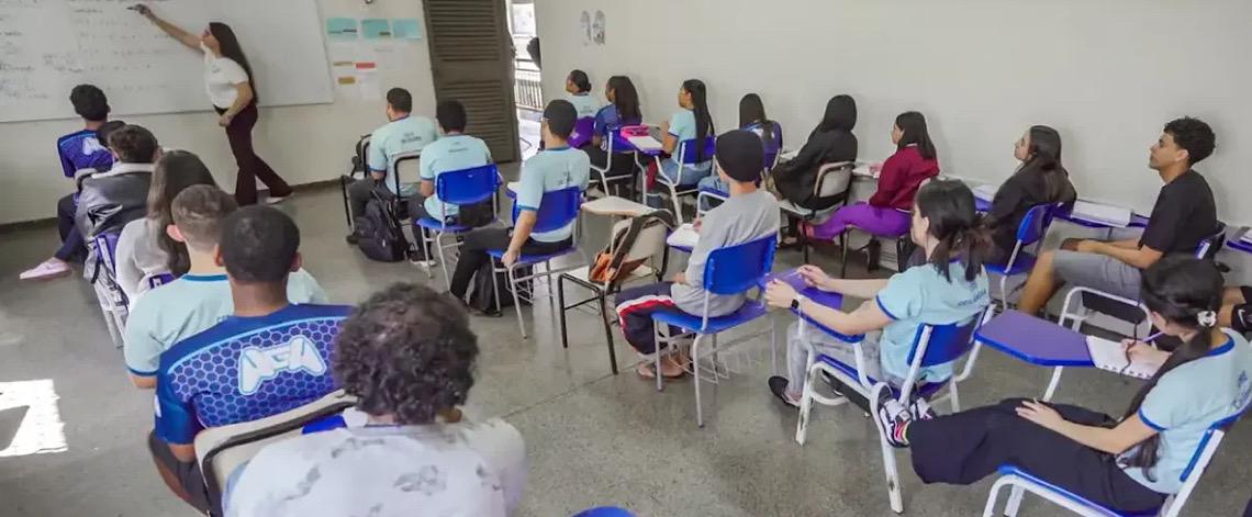 Pisa 2025 mostra diferença de até 6 anos de aprendizagem entre estados do Brasil