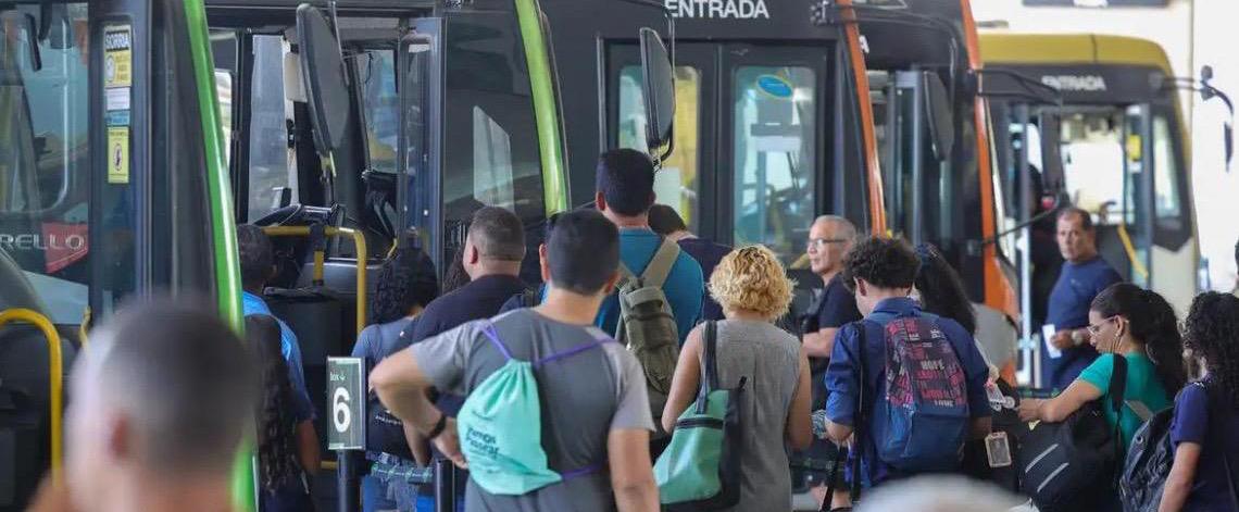 Escala 6x1: 67% apontam que jornada piora saúde mental, diz pesquisa