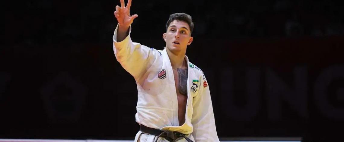 Judoca brasiliense Guilherme Schimidt é ouro e país fecha Grand Slam de judô com 3 pódios