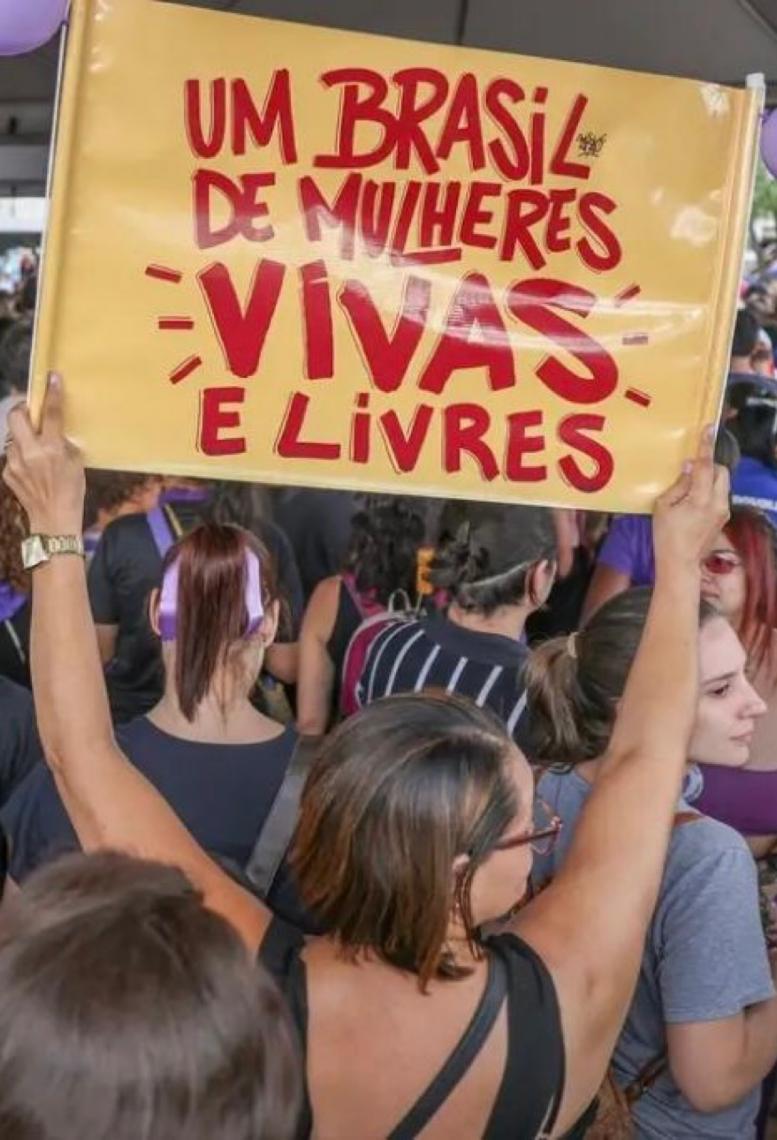 Violência muda rotina e escolhas de 98% das mulheres brasileiras