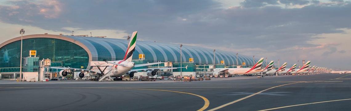 Emirates, companhia aérea de Dubai, recruta pilotos e comissários no Brasil
