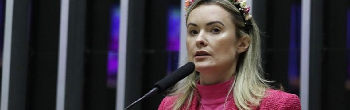 A opinião do colunista de política nacional Miguel Lucena: O chicote de Julia Zanata