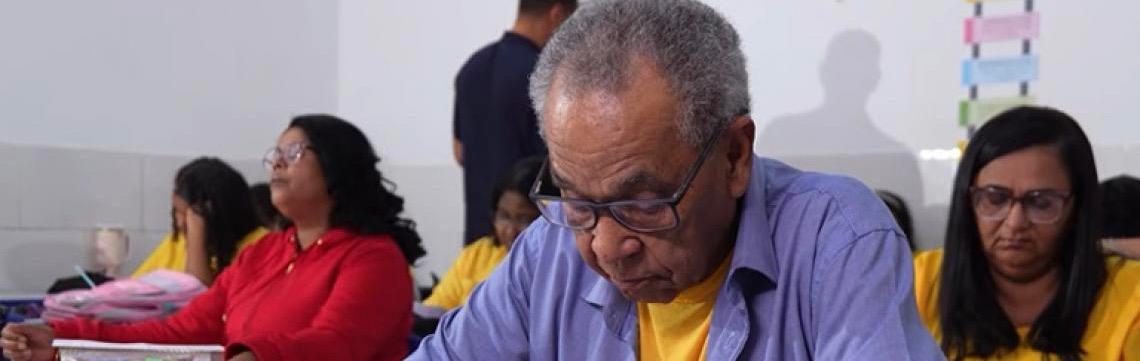 Com o EJA, realizar o sonho de aprender a ler e escrever não tem idade