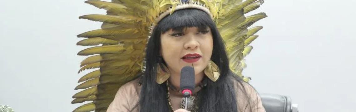 ‘Há uma retaliação por nossa campanha a Lula’, afirma Célia Xakriabá sobre violência contra indígenas